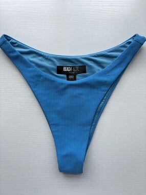 NWT Beach Riot bikini bottoms